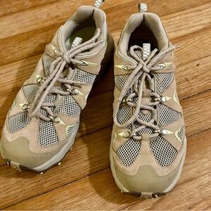 Columbia Tan and Gray Women's Hiking Shoes